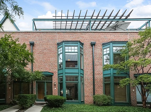 2nd image of 101 N Euclid Ave APT 4-32