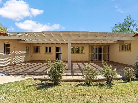 5th image of 102 E Bethany Home Road Road