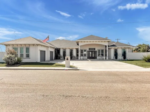 604 E 18th St, Monahans, TX 79756
