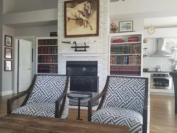 27301 Bavella Way, Salinas, CA 93908