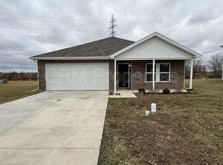 2618 W Kings Canyon Dr, Muncie, IN 47303