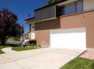 7560 S 2160 E, Cottonwood Heights, UT 84121