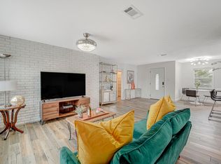 1128 Francis Ave, Las Vegas, NV 89104