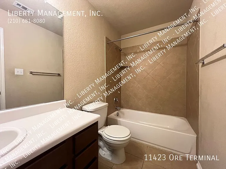 11423 Ore Terminal — Photo 31