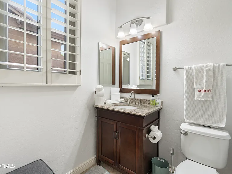 4132 E Pullman Rd — Photo 19