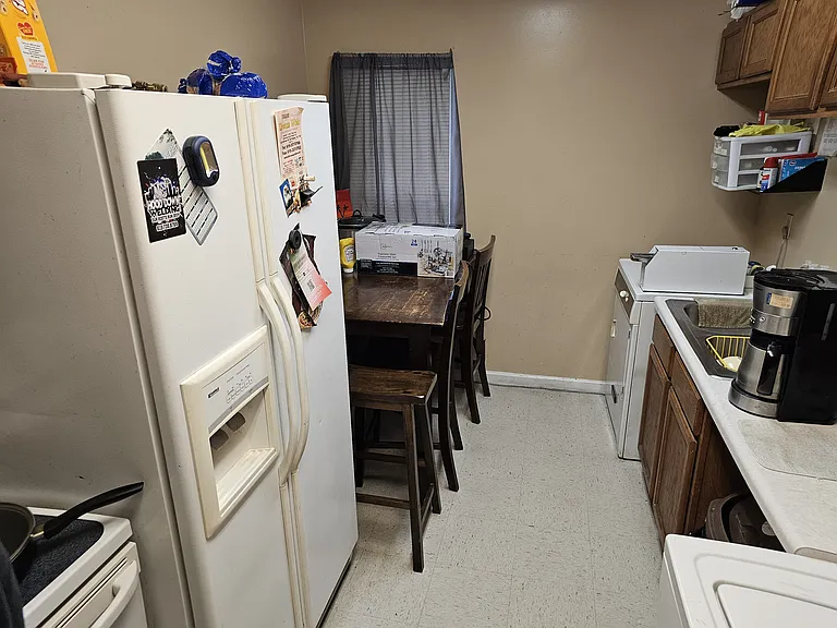 102 Elmore Ave — Photo 6