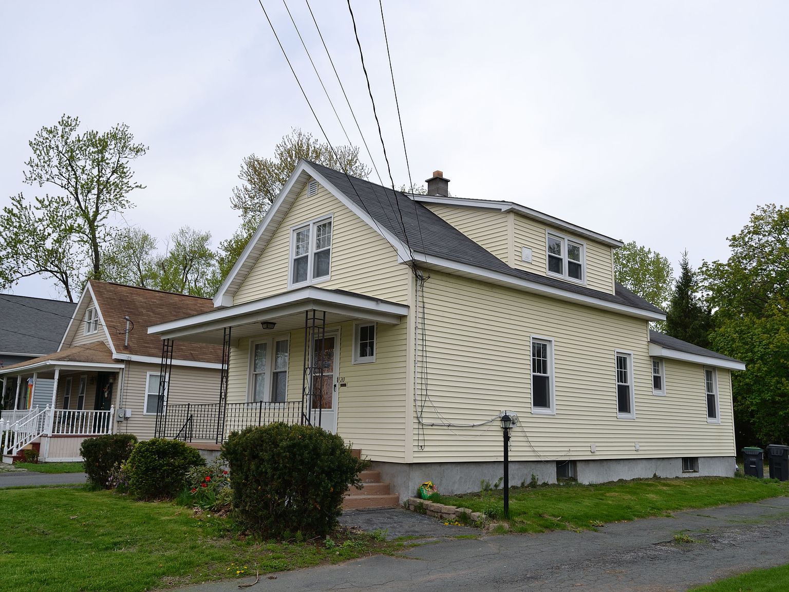 20 Russell Rd, Colonie, NY 12205 Zillow