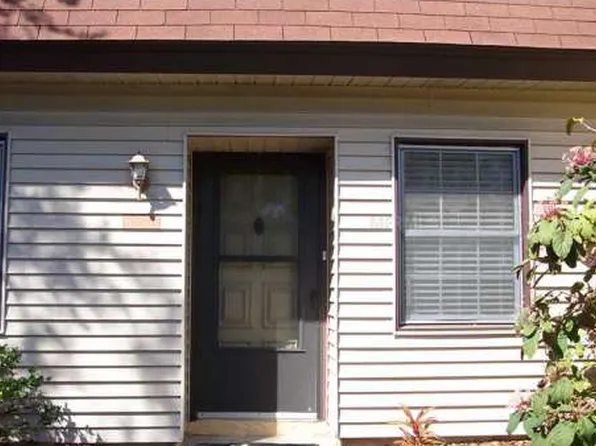 9216 Mission Oaks Blvd #D, Seminole, FL 33776