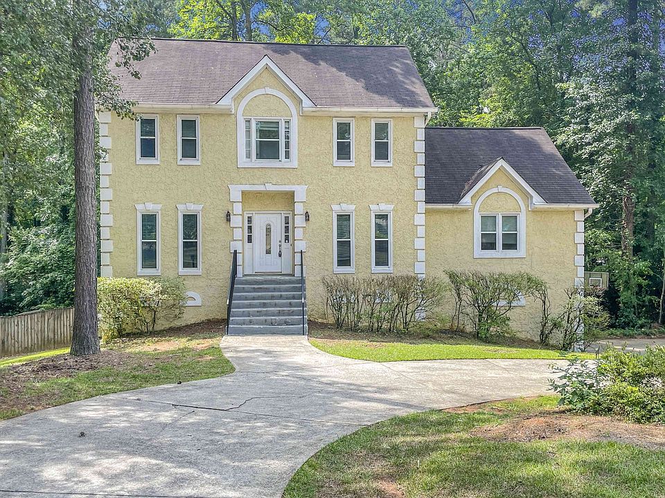 1st image of 3000 Manning Dr