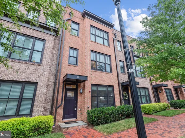 419 S Payne St, Alexandria, VA 22314