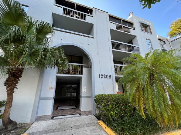 12209 SW 14th Ln APT 1302