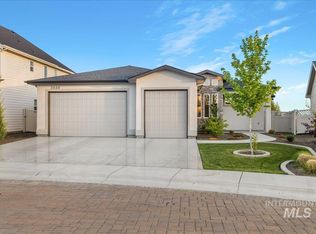 3939 W Lesina Dr, Meridian, ID 83646