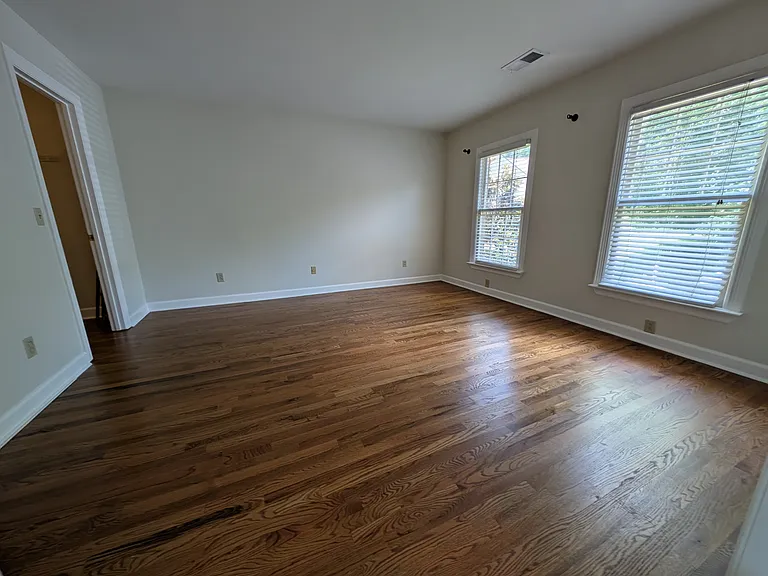 407 Clairton Ct #1 — Photo 37