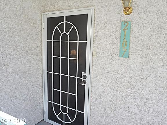 2nd image of 2725 S Nellis Blvd Unit 2107