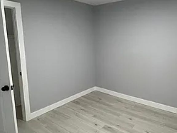 2nd image of 187 Parker St APT 2