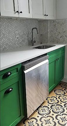 3rd image of 150 Hancock St #3