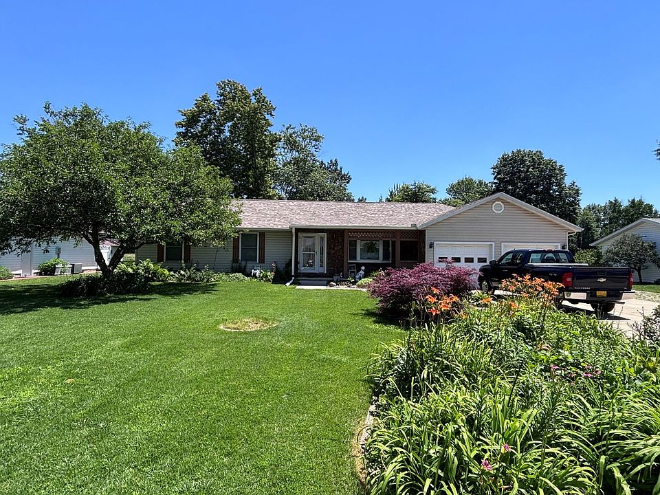 1st image of 326 Northwood Ln
