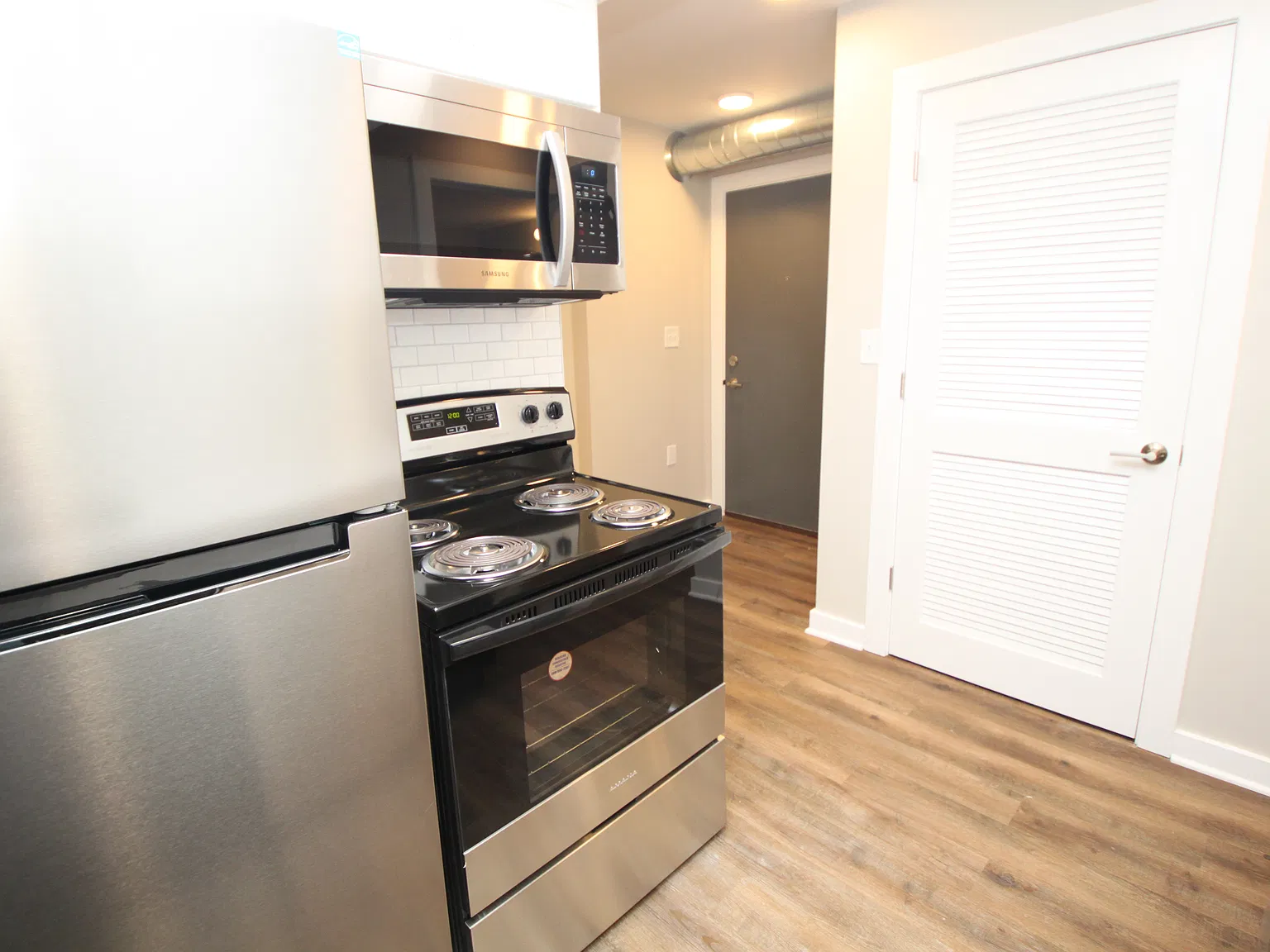 1 bed, 600 sqft, $1,499 — Photo 3