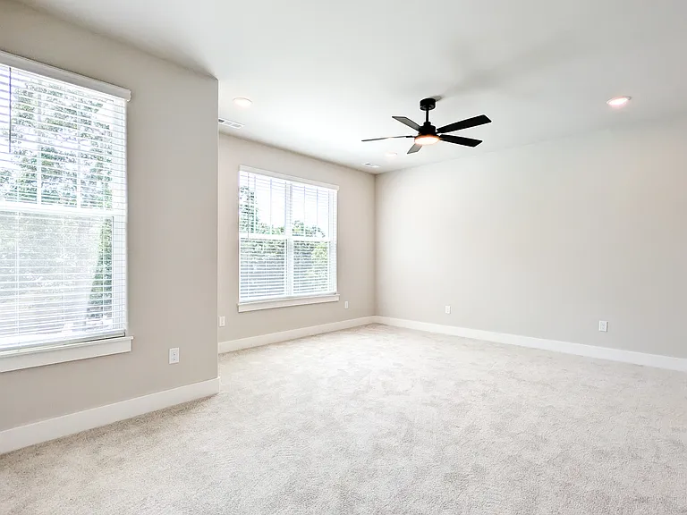4 McHugh Ln — Photo 18