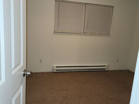 5th image of 937 Nandina St APT 2