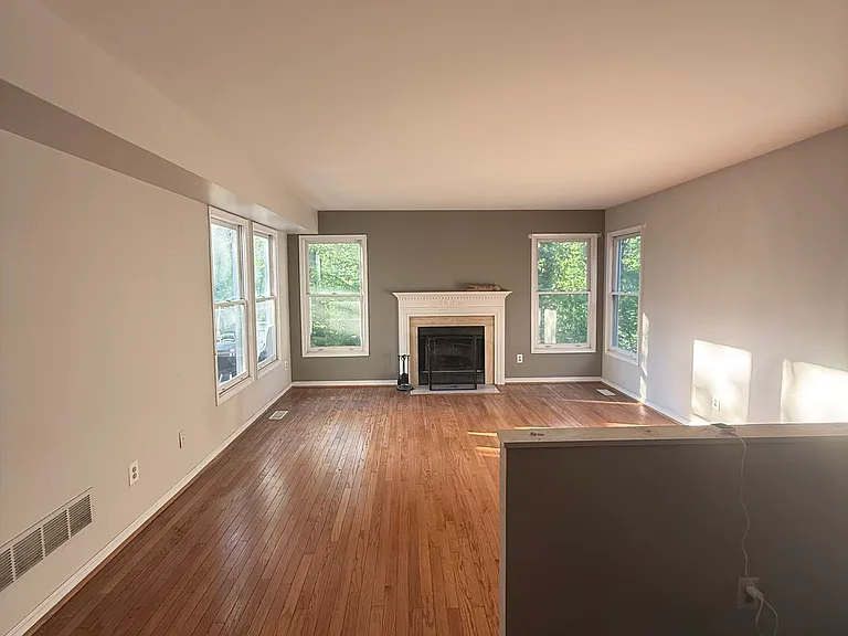 5872 Pimlico Rd — Photo 9