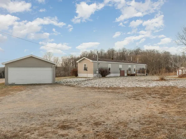 1740 N Morrison Rd, Rose City, MI 48654