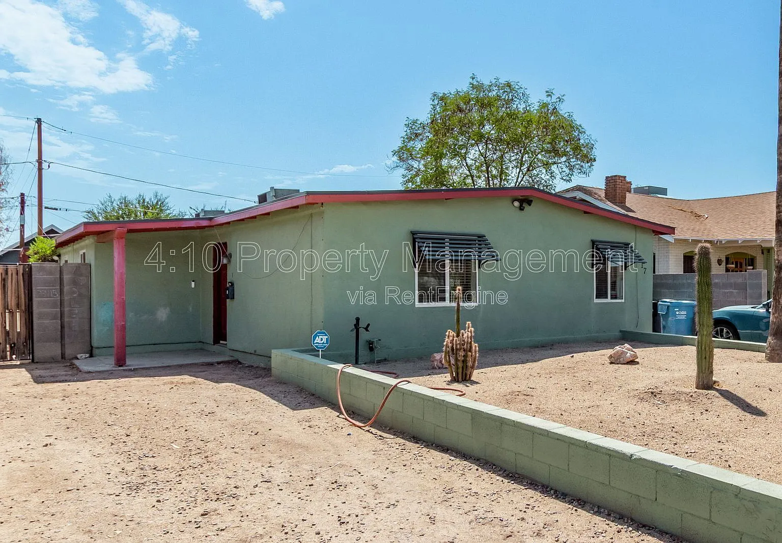 3 bed, 1.0 bath, 1110 sqft, $1,900 — Photo 3