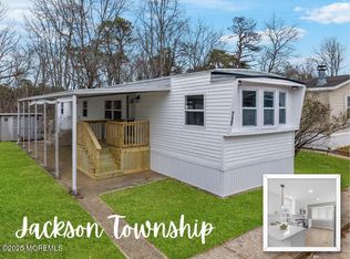 712 7th St, Jackson, NJ 08527