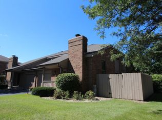 115 Mohawk Trl UNIT B, Lake Zurich, IL 60047