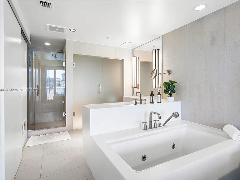 3101 Bayshore Dr #1505 — Photo 18