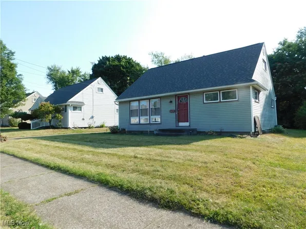 1144 Poplar Ave SW, Canton, OH 44710