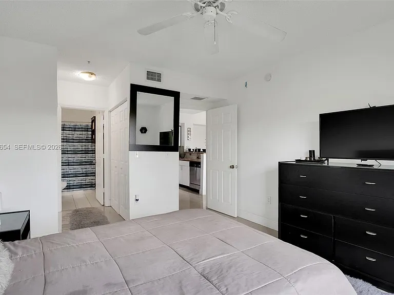 2200 E Preserve Way #304 — Photo 17