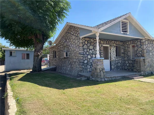 7979 Tyler St, Highland, CA 92346