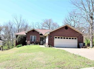 104 Saint Nicholas Ct, Hot Springs, AR 71901