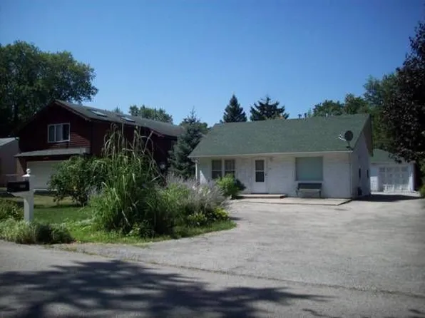 3920 Liberty Blvd, Westmont, IL 60559