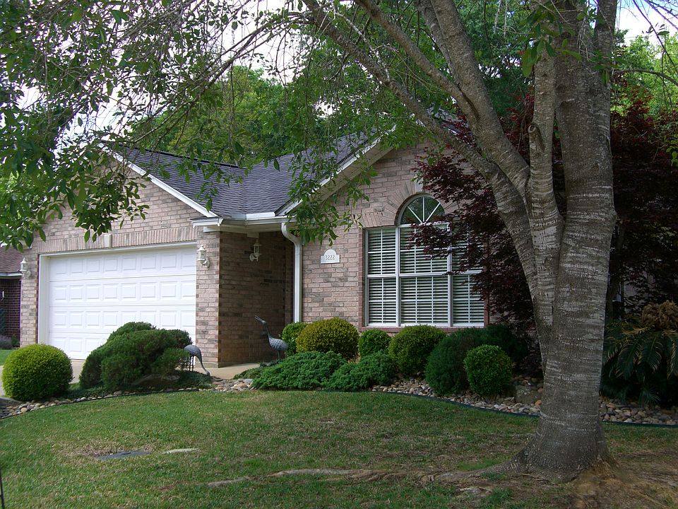 1st image of 3222 Huntington Cir
