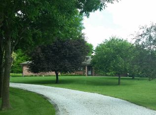 2201 W James Dr, Raymond, NE 68428