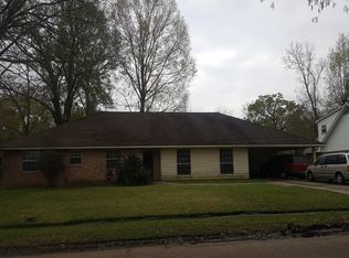 10314 Kenlee Dr, Baton Rouge, LA 70815