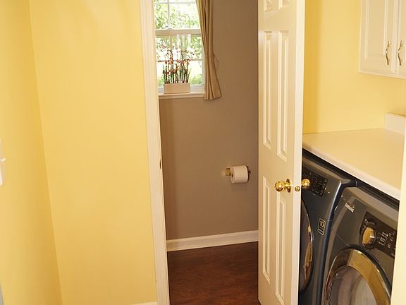 4th image of 10676 Trailwood Dr
