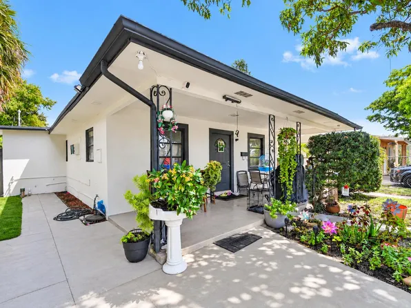 1020 S K Street, Lake Worth Beach, FL 33460