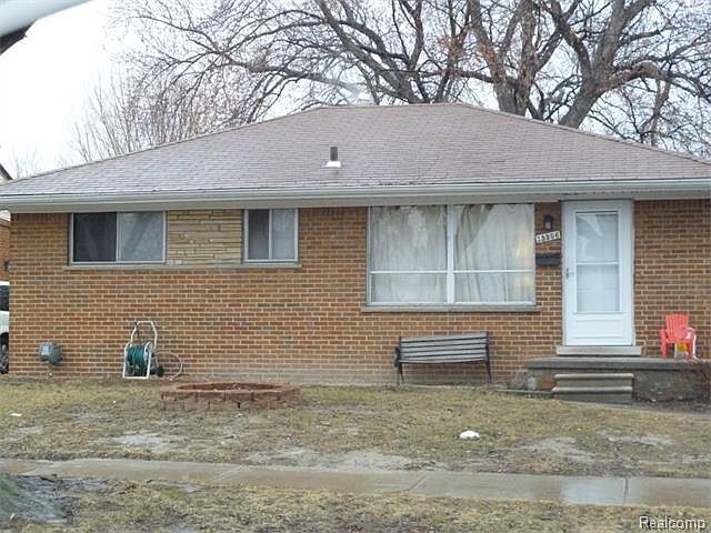 1st image of 25506 Patricia Ave