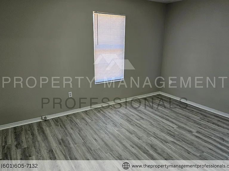 2814 Smith Robinson St — Photo 16