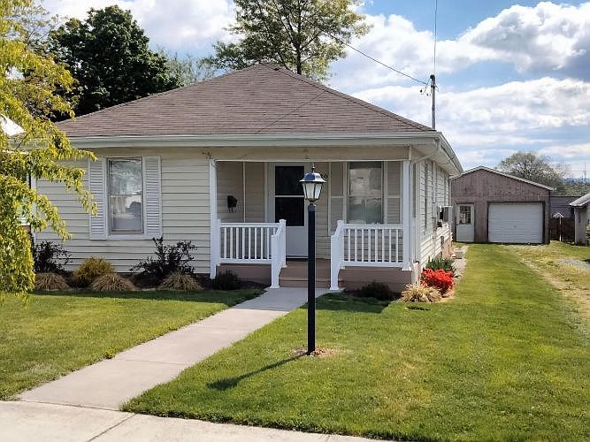1st image of 630 Lee Ave