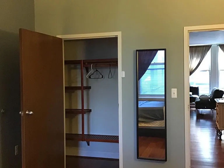 1013 Chestnut St #503 — Photo 17