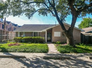 5921 Dolores St, Houston, TX 77057