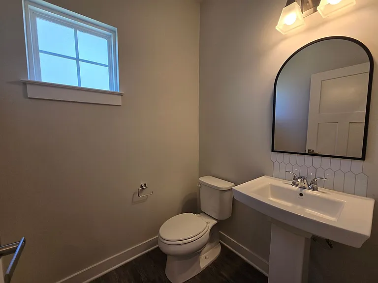 230 Green Lake Rd — Photo 17