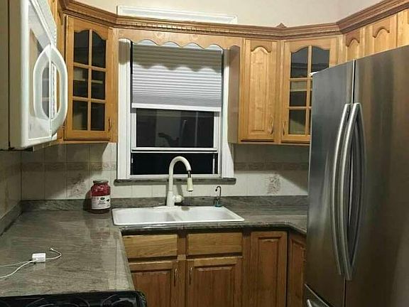 3rd image of 32-68 45th St #2R