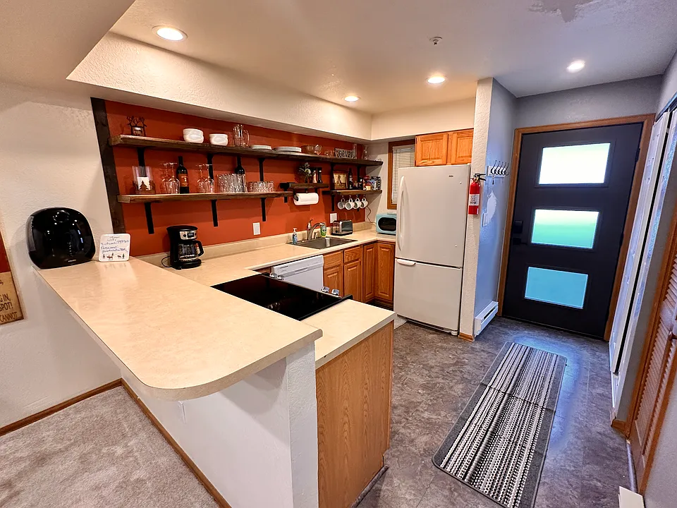 21 Telemark Dr #306