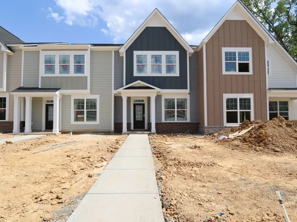 3107 Cathedral Comb Dr, Apex, NC 27502