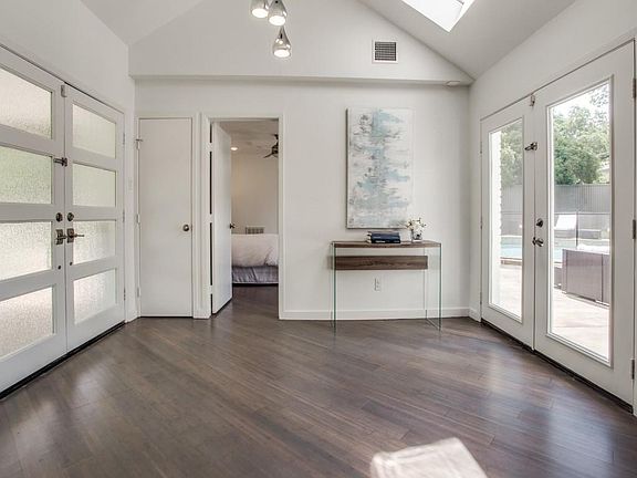 4th image of 4150 Shady Hill Dr